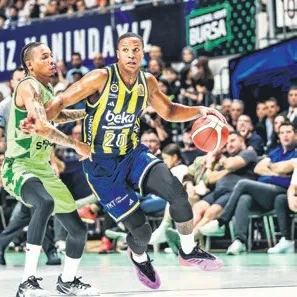 Fenerbahçe son saniyede yıkıldı