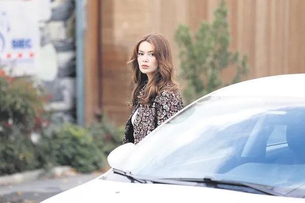 dunyaca-unlu-oyuncu-jason-statham-canakkaleye-geliyor-saklambac-haberleri-1668902632195.jpeg Dünyaca ünlü oyuncu Jason Statham Çanakkale'ye geliyor | Saklambaç haberleri...-4