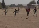 Mehmetçik, Suriyeli çocuklarla oyun oynadı, köpek sevdi