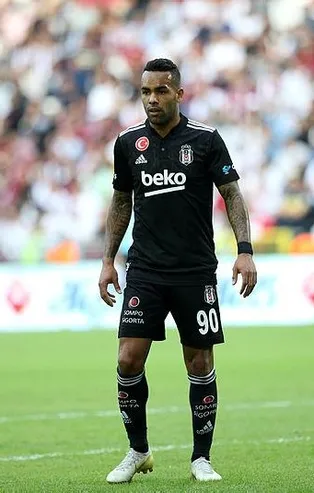 Beşiktaş’ta Alex Teixeira çıkmazı!
