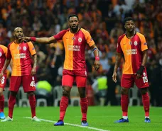 Galatasaray'da kriz! İki şok birden...