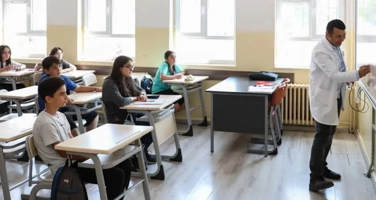 1785606067901.jpeg İstanbul Valisi Gül'den okullara mescit ve sokak hayvanları açıklaması-3