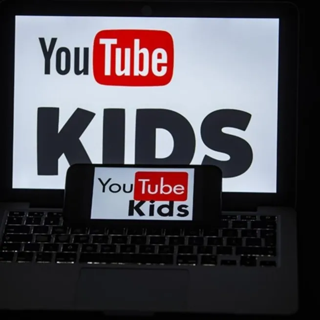 NETFLIX’ten sonra şimdi de Youtube Kids! Çocuklarınızın ne izlediğine dikkat edin! Cinsel içerik de var LGBT ile ilgili içerik de!