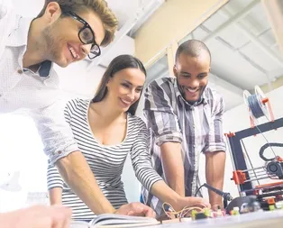 Gençlere 200 bin TL