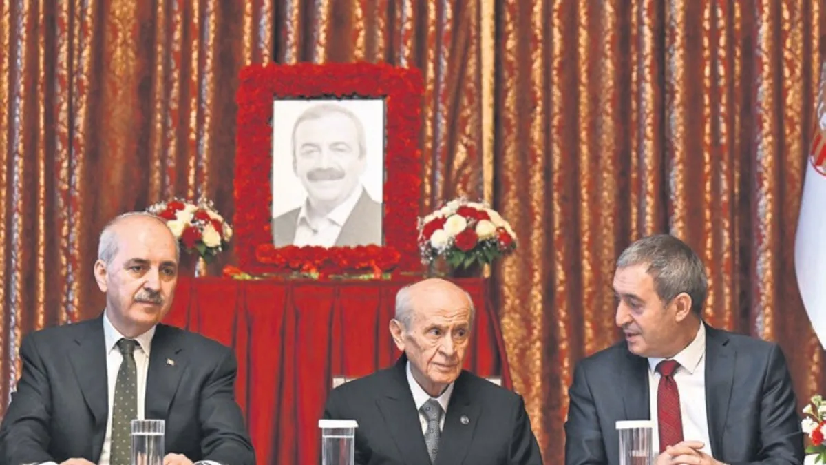 Sırrı Süreyya Önder'in anma törenine MHP Lideri de katıldı!