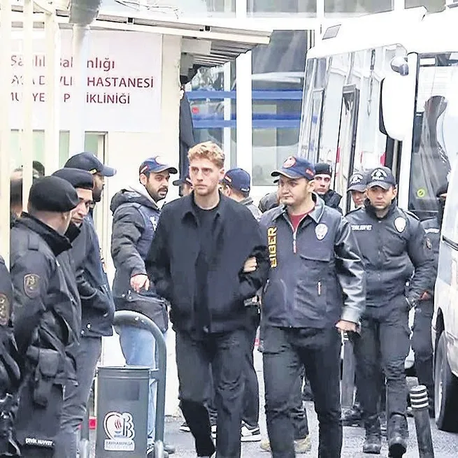 36 adet bahis kuponu oynamış