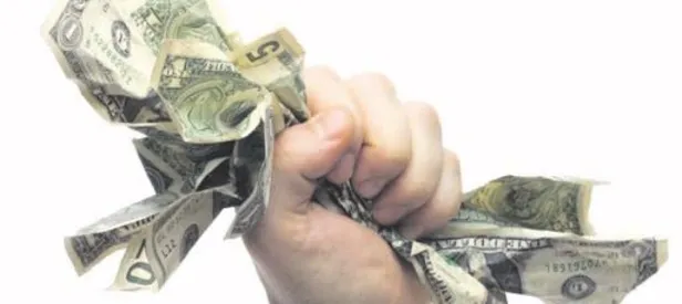 Merkez dik durdu dolar 3.63’e indi