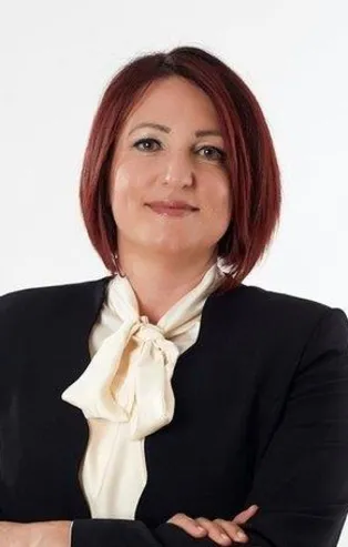 CHP’li başkan İlkay Girgin Erdoğan kendisini müdür yaptı çift maaşı cebe attı