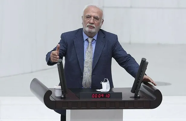 son-dakika-tum-ucretlilerin-asgari-ucrete-kadar-olan-kazanclari-vergi-disi-birakilacak-1640009677367.jpeg TBMM'de kabul edildi tüm ücretlilerin asgari ücrete kadar olan kazançları vergi dışı bırakılacak! Başkan Erdoğan'dan memura müjde...-1