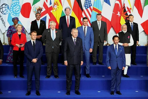 Son dakika: Başkan Erdoğan G20’de ilk oturuma katıldı-1