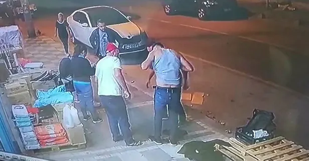 Şakanın sonu ölümle bitti! Kapıya ittiği arkadaşının karnına cam saplandı feci şekilde can verdi