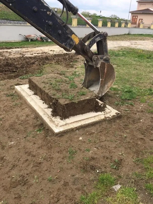 CHP'li belediyeden ecdada büyük saygısızlık: Fatih Sultan Mehmed Han'ın hocası ile hocasının eşine ait mezar ve türbeyi yıktı-4