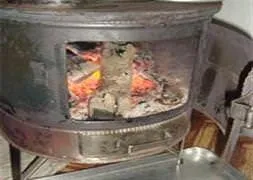 Sobadan sızan gazdan zehirlendiler