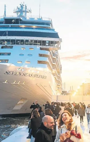 Dünya devleri rotayı İstanbul'a çevirdi! Bu yıl 200 kuruvaziyer geminin gelmesi bekleniyor