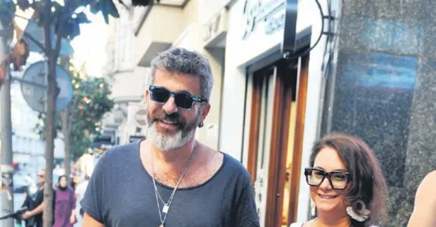 Kayra Şenocak eşiyle Nişantaşı’nda görüntülendi