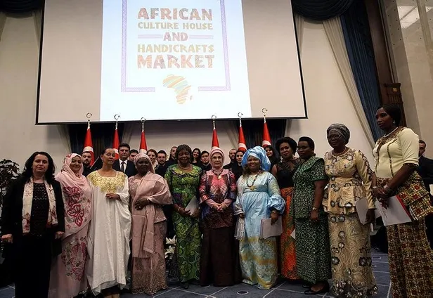 Emine Erdoğan'dan Külliye'de Afrika Günü iftarı-1