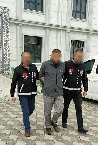 oglunun-bogazini-sikarak-oldurdu-katil-baba-tutuklandi-1668455093712.jpeg Oğlunun boğazını sıkarak öldürdü! Katil baba tutuklandı-1