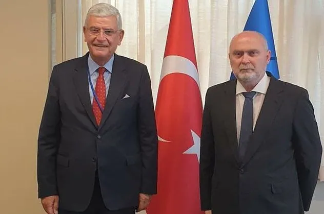 Volkan Bozkır, Türkiye'nin BM Daimi Temsilcisi Feridun Sinirlioğlu ile görüştü