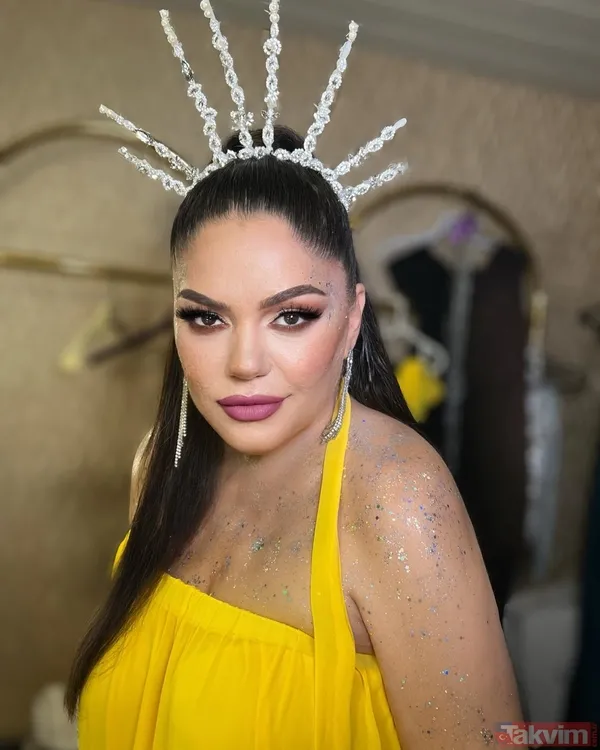 Burcu Özberk fotoğraf ricasını kırmadı! Hayranı makyajsız çekilen o kareyi öyle bir notla paylaştı ki: Ortalık karıştı! - 12