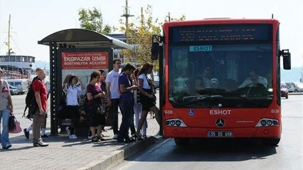 izmir-buyuksehir-belediye-baskani-tunc-soyerin-ulasim-zammi-mahkemeye-takildi-1654352577748.jpeg İzmir Büyükşehir Belediye Başkanı Tunç Soyer’in ulaşım zammı mahkemeye takıldı!-2