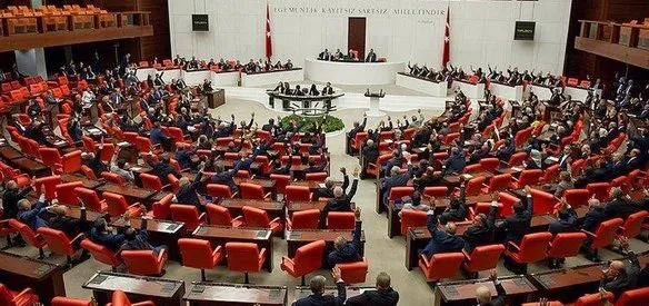 IRAK VE SURİYE TEZKERESİ MECLİS'TE KABUL EDİLDİ