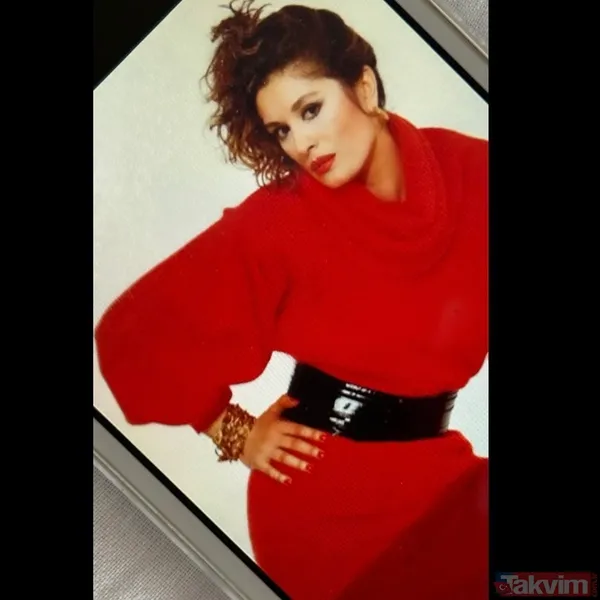 Meğer Arka Sokaklar'ın yıldızı İlker İnanoğlu’nun kardeşi... Yeşilçam’ın ok kirpikli güzeli Gülşen Bubikoğlu’nun kızı bakın kim çıktı! - 4