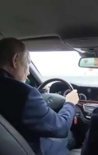 Putin Kırım Köprüsü'nden araçla geçti! Demiryolu için tarih verdi