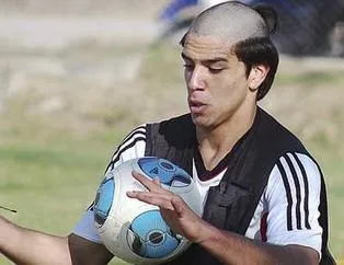 Futbol tarihinin gelmiş geçmiş en kötü saç kesimleri!