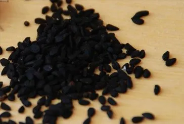 Baş ağrısına çörek otu