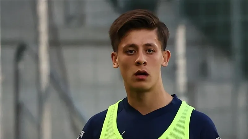 arda-guler-maci-canli-izle-real-madrid-real-betis-maci-ne-zaman-saat-kacta-ve-hangi-kanalda-yayinlanacak-1716650159525.jpg Arda Güler maçı ne zaman? Real Madrid-Real Betis maçı saat kaçta ve hangi kanalda yayınlanacak?-3