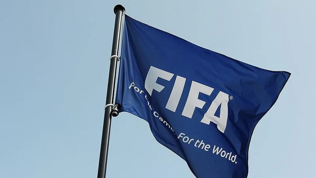 FIFA İsrail kararını yine erteledi!