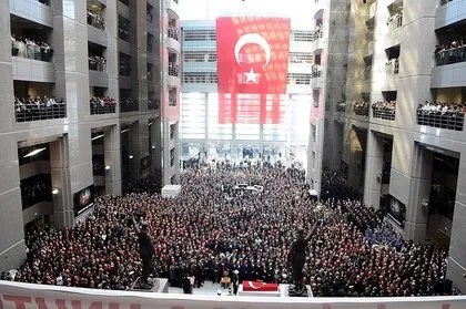 Şehit Savcı Mehmet Selim Kiraz’ın cenaze töreninden kareler