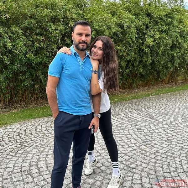 Arka Sokaklar, Tozlu Yollar, Şehrin Melekleri Ve Kış Güneşi Adlı Dizilerde Yer Alan Oyuncu, 2019'Da Oğlu Burak'ı Kucağına Alarak İlk Kez Anne Olmanın Heyecanını...