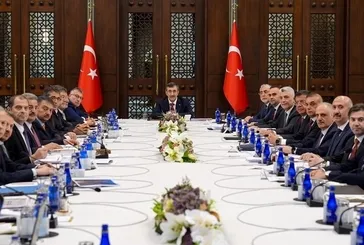 Ekonomi Yönetimi Külliye'de toplandı: Reform adımları hızlandırılacak