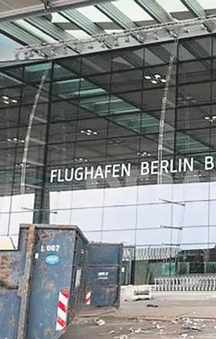 Alman mühendisliği Berlin Havalimanı'nda sınıfta kaldı!