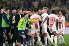 Fenerbahçe - Samsunspor maçı sonrası gerginlik! Takım arkadaşları ayırdı