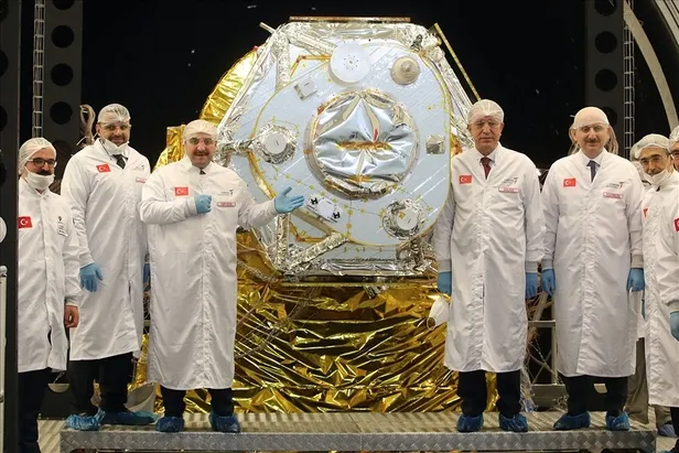 imece-firlatildi-mi-son-dakika-yerli-ve-milli-gozlem-uydusu-imece-ne-zaman-uzaya-firlatilacak-imece-uydusu-oze-1681036938261.jpg İMECE uydusu fırlatılışı CANLI İZLE! İMECE uzaya fırlatıldı mı, ne zaman fırlatılacak? İMECE uydusu özellikleri nelerdir?-4