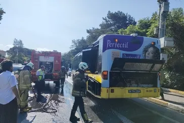 İstanbul Sarıyer'de seyir halindeki İETT otobüsü yandı! Yolcular büyük panik yaşadı