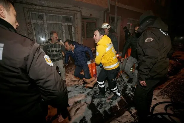 Son dakika: İstanbul Bayrampaşa'da yangın! Çok sayıda yaralı var-5