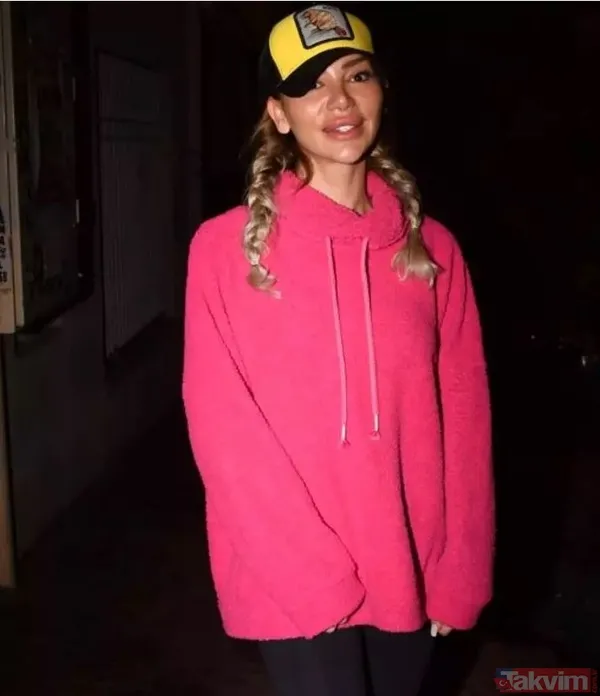 İbrahim Tatlıses'in oryantali Didem Kınalı'dan Hande Erçel'e zehir zemberek sözler "Niye popüler anlamıyorum oyunculuk sıfır" - 21