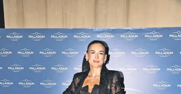 Miray Akovalıgil ilk gün gibi hissediyor! "10 yıldır sahnedeyim hala kelebekler uçuşuyor"