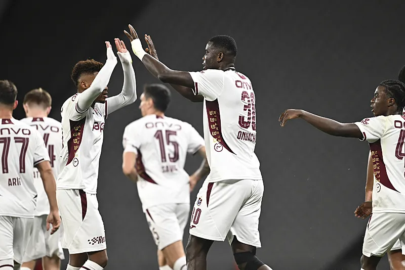 Spor yazarları Karagümrük - Trabzonspor maçını değerlendirdi! "Lider" - 1