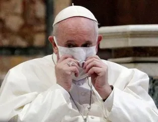 Papa Francis ve Papa 16. Benedict aşı oldu