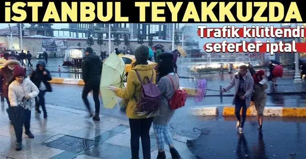 Son dakika: İstanbul’da beklenen yağış ve rüzgar etkisini göstermeye başladı