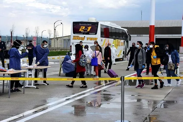 kktcden-musa-getirilen-turk-vatandaslari-yurda-yerlestirildi-1587309762832.jpeg KKTC'den Muş’a getirilen Türk vatandaşları yurda yerleştirildi-2