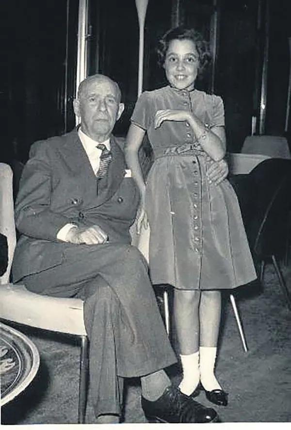 Koronavirüs aşısının arkasında onlar var: Pfizer'in CEO'su Albert Bourla'nın babasının hikayesi ilham verici-3