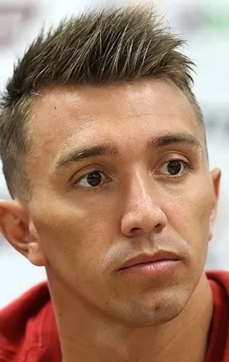 Muslera: İstesinler hemen imzalarım