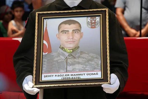 Türkiye şehitlerine ağlıyor! 85 milyonun yüreğinde kor... Kimi asker selamı verdi, kimi üniforma giydi, 6 aylık bebekten babasına en acı veda-3