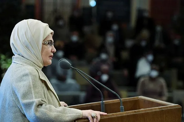 Emine Erdoğan'dan "yarıyıl tatili" paylaşımı