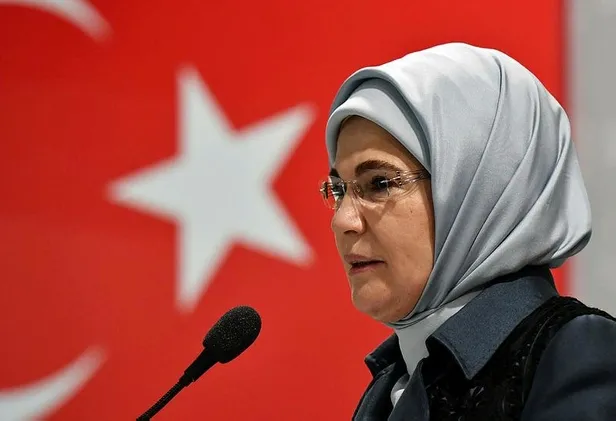 Emine Erdoğan, İstanbul'da okul öncesi eğitim seferberliği başlattı: 2022'de 100 anaokulunu kazandırmış olacağız-5